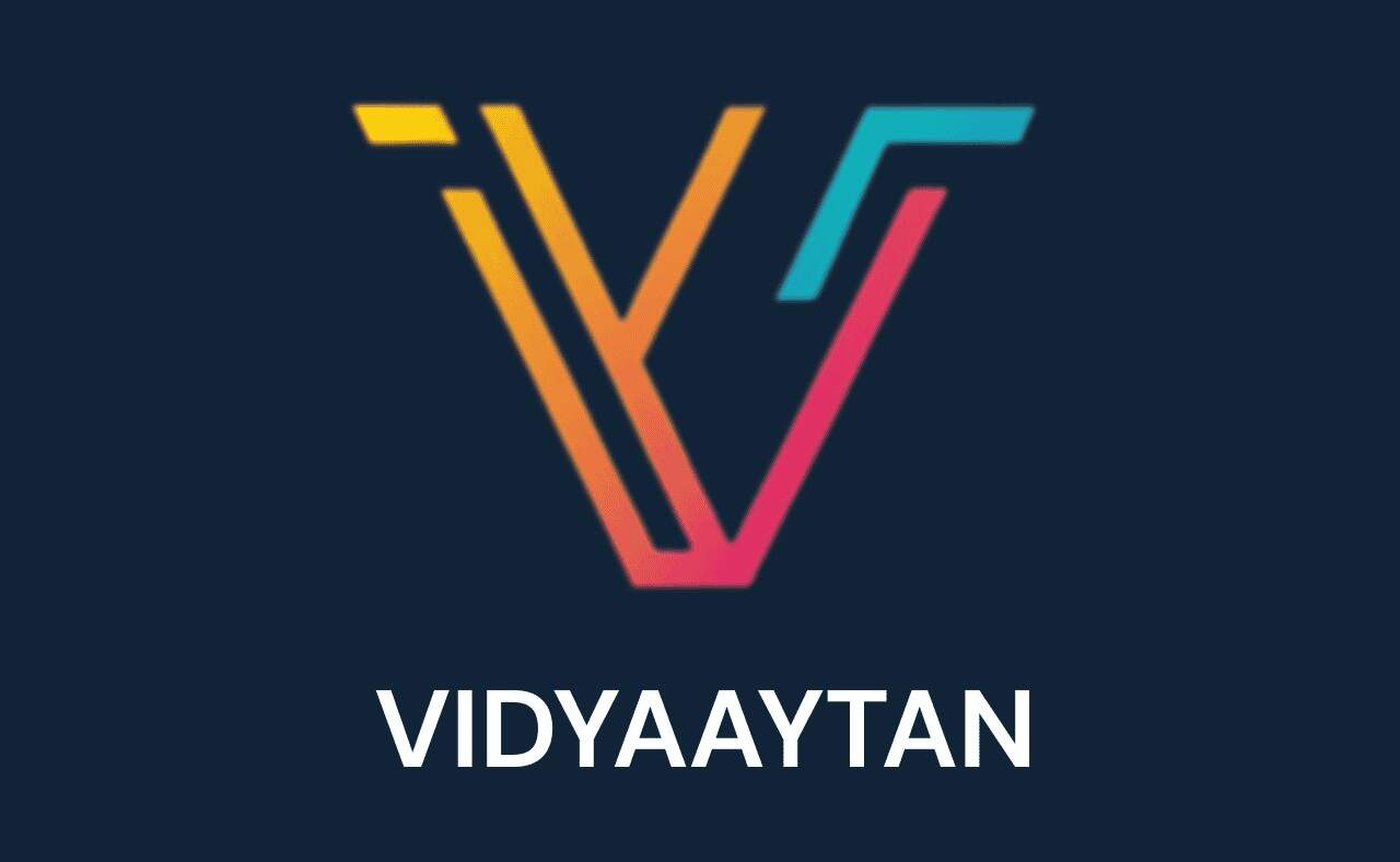 Students focused on learning at Vidyaaytan